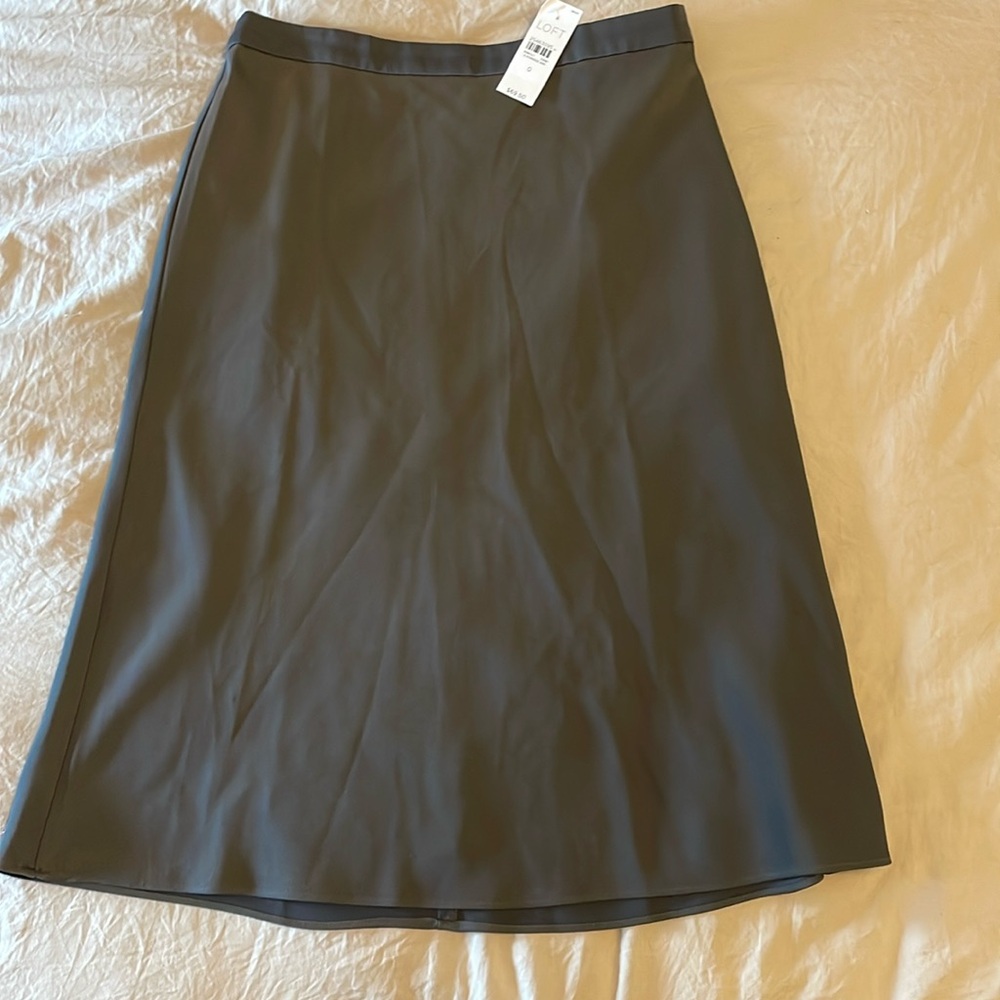 NWT Loft gray a-line skirt size 0